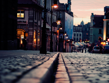 Lorem Ipsum is simply dummy text of the printing and typesetting ndustry.